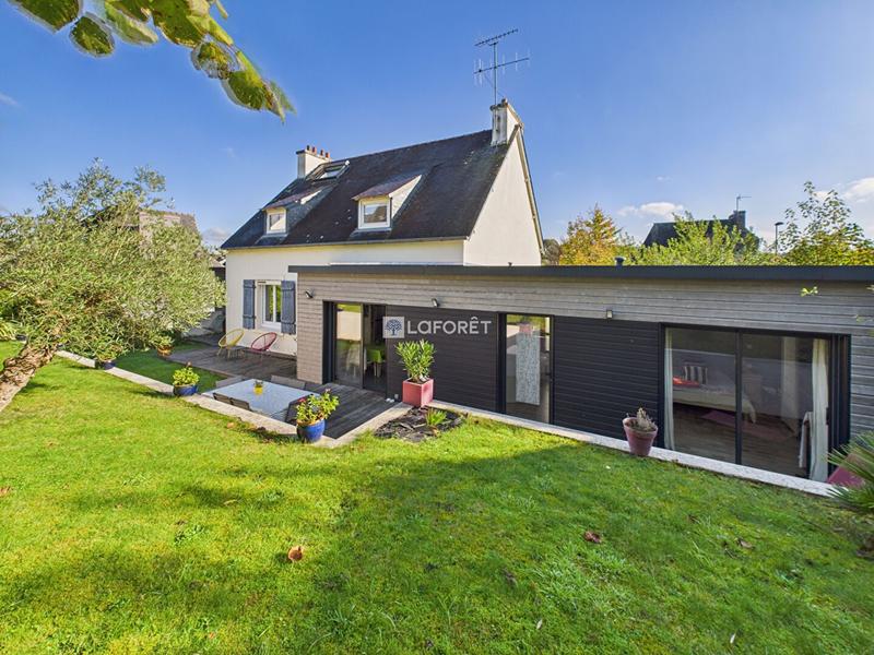 Maison - 170 m² - 7 pièces