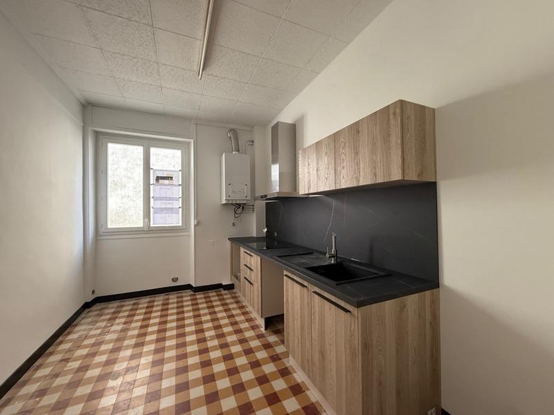 Appartement - 121 m² - 5 pièces
