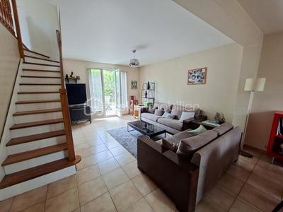 Pavillon - 104 m² - 4 pièces