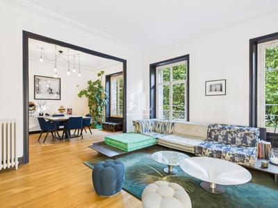 Appartement - 130 m² - 3 pièces