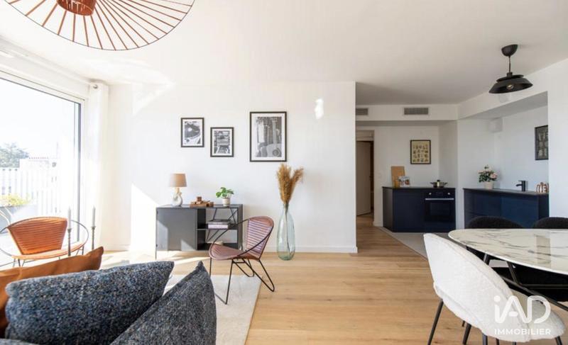 Appartement - 92 m² - 4 pièces