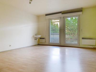 Local d'activité / Entrepôt - 101 m² - 5 pièces