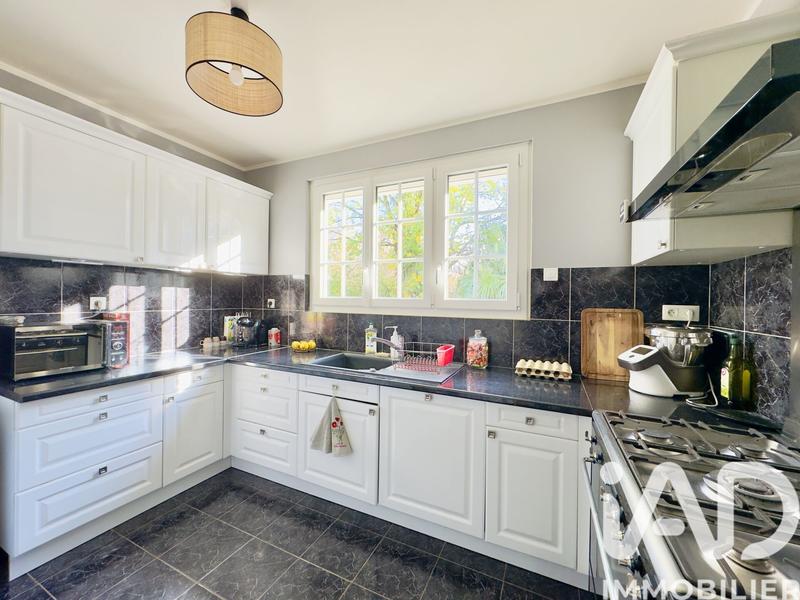 Maison - 145 m² - 6 pièces