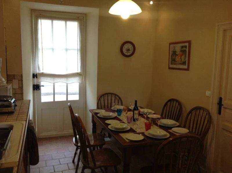 Maison traditionnelle - 81 m² - 11 pièces