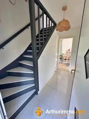 Maison - 162 m² - 6 pièces