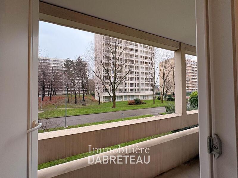 Appartement - 112 m² - 5 pièces