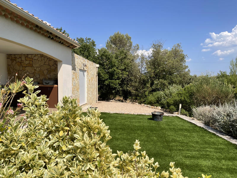 Maison - 203 m² - 5 pièces