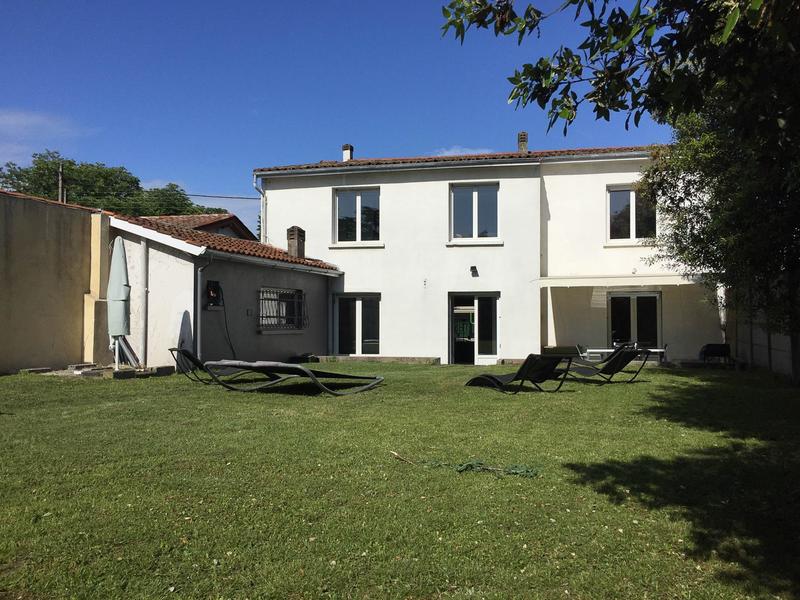 Maison ancienne - 145 m² - 5 pièces