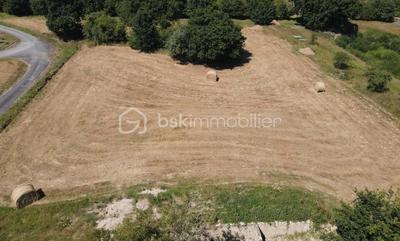 Terrain industriel - 4 700 m²