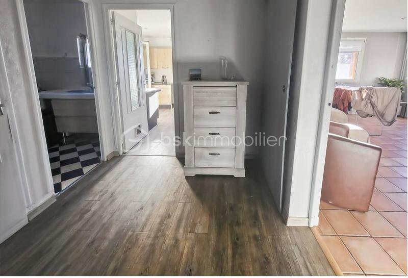 Appartement - 85 m² - 4 pièces