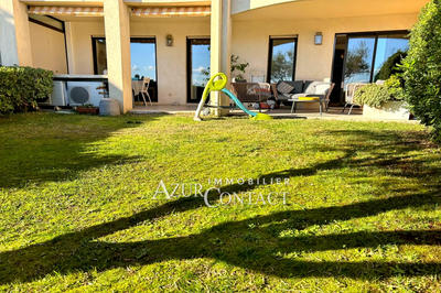 Appartement - 115 m² - 4 pièces