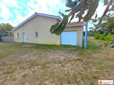 Maison - 90 m² - 4 pièces