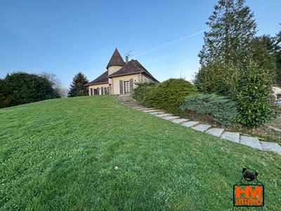 Maison - 138 m² - 6 pièces