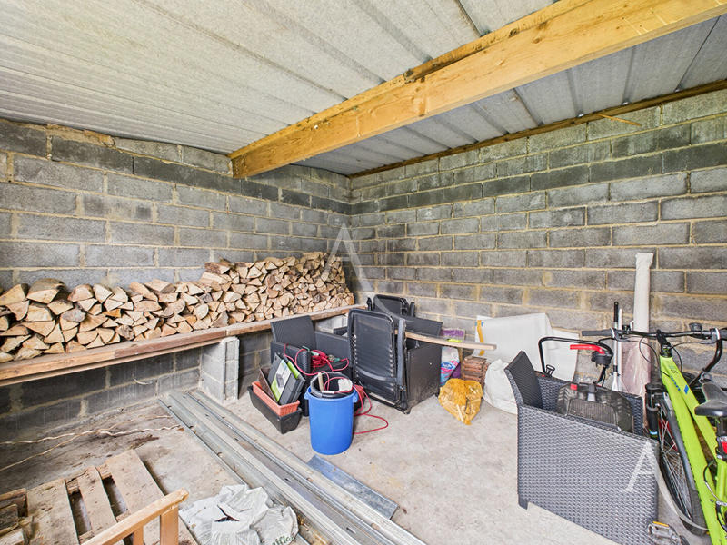 Maison - 101 m² - 5 pièces