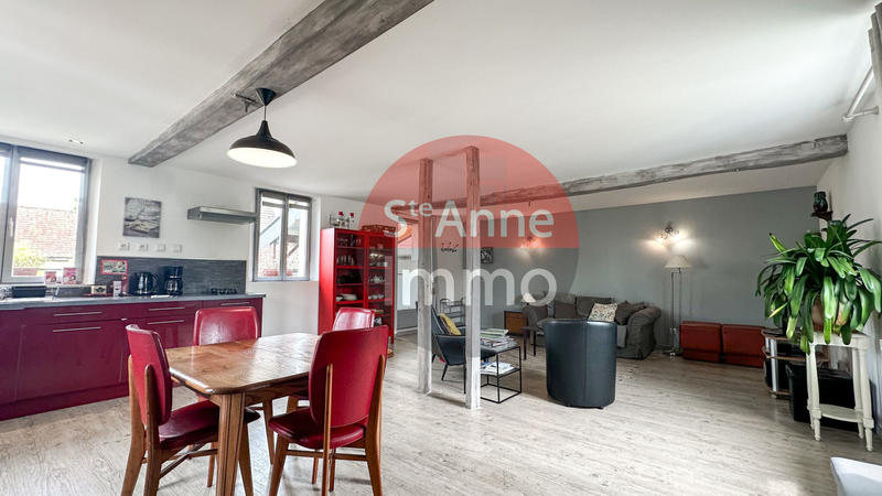 Maison - 240 m² - 4 pièces