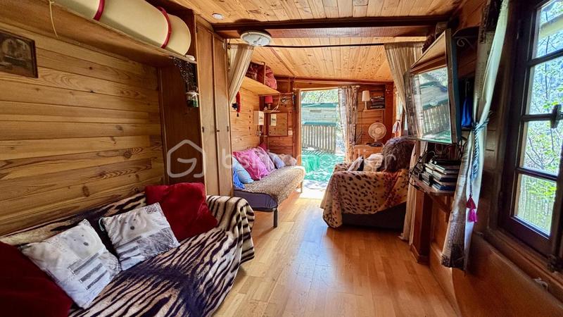 Maison en pierre - 77 m² - 3 pièces