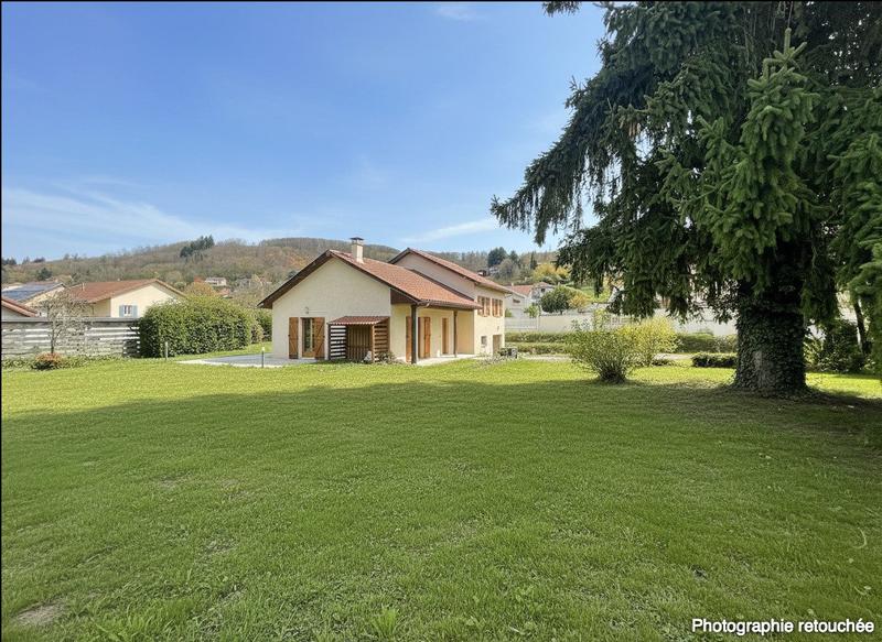 Maison - 92 m² - 5 pièces