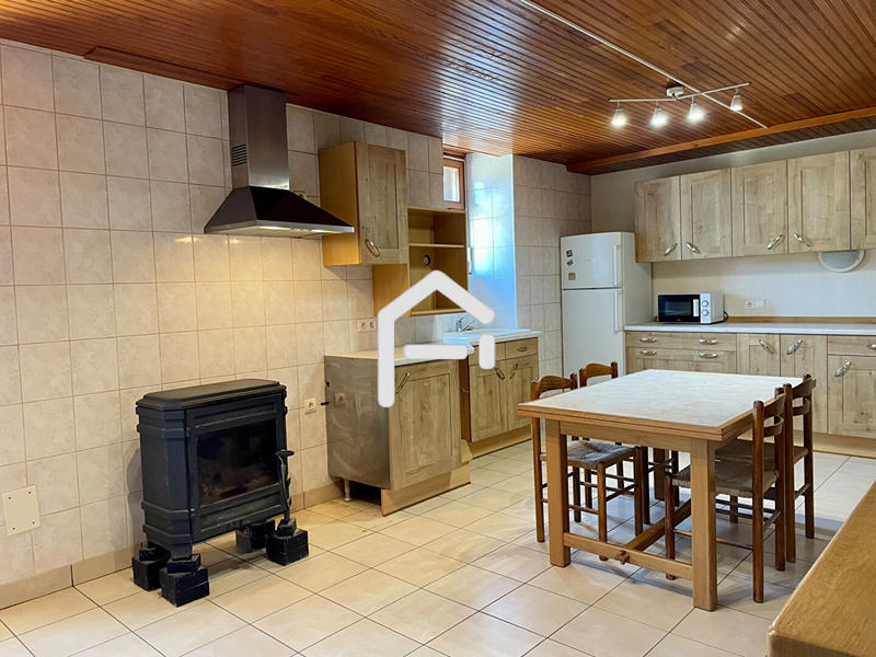 Maison - 160 m² - 7 pièces