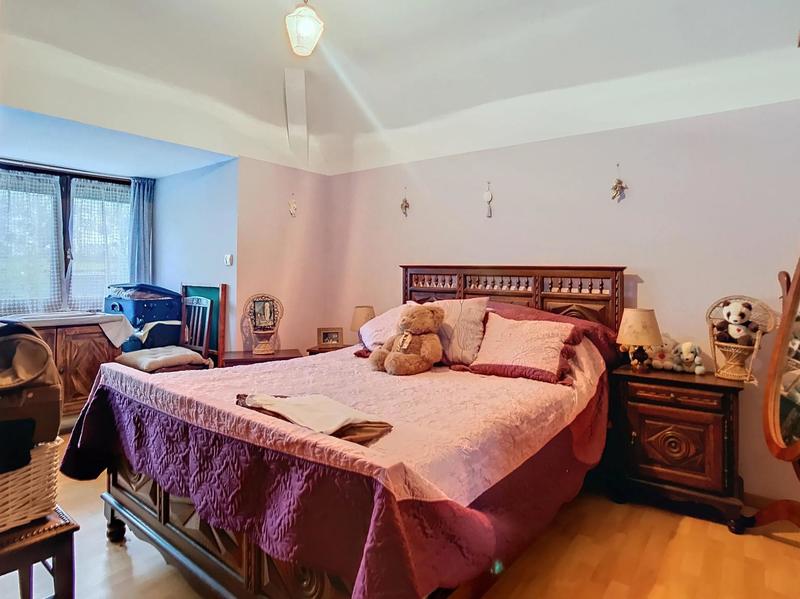 Maison - 165 m² - 8 pièces