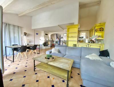 Maison - 89 m² - 4 pièces