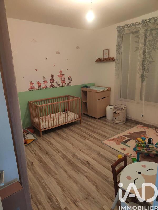 Maison - 97 m² - 5 pièces