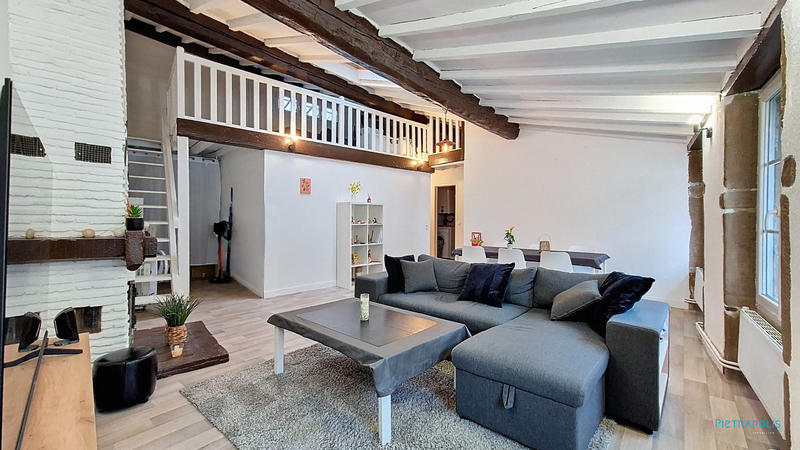 Appartement - 64 m² - 2 pièces