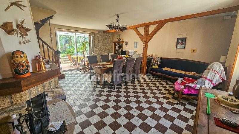 Maison - 105 m² - 5 pièces