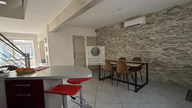 Maison - 101 m² - 6 pièces