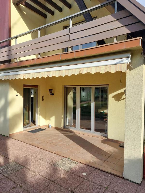 Maison - 250 m² - 6 pièces