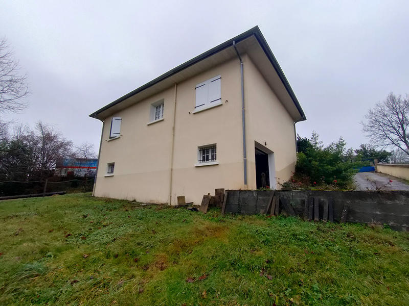 Maison - 80 m² - 4 pièces