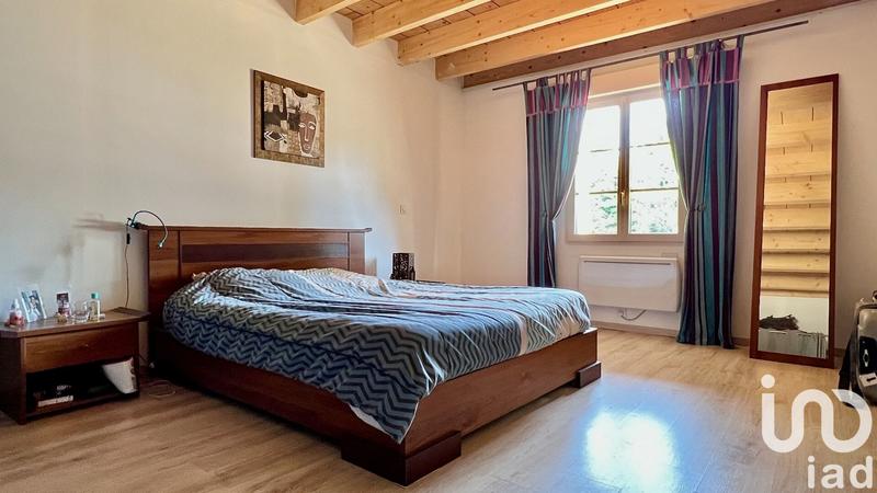 Maison - 477 m² - 15 pièces