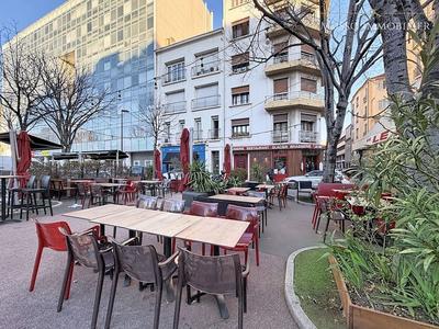 Fonds de commerce - Hôtellerie / Restauration - 90 m²