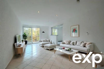 Appartement - 84 m² - 4 pièces