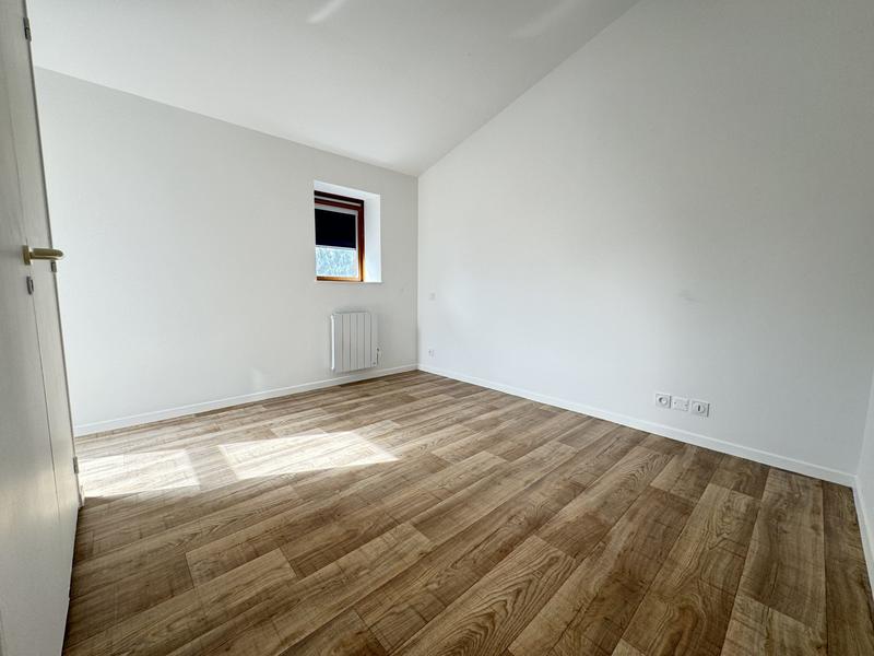 Maison - 104 m² - 5 pièces