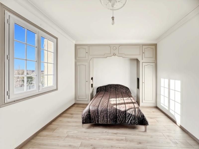 Maison - 145 m² - 6 pièces