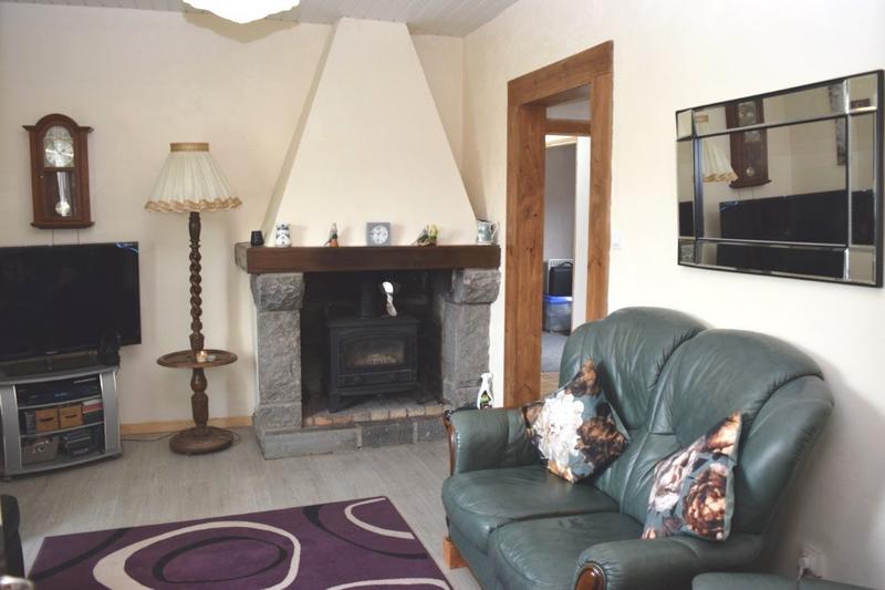 Maison - 111 m² - 8 pièces