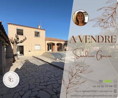 Maison traditionnelle - 140 m² - 5 pièces