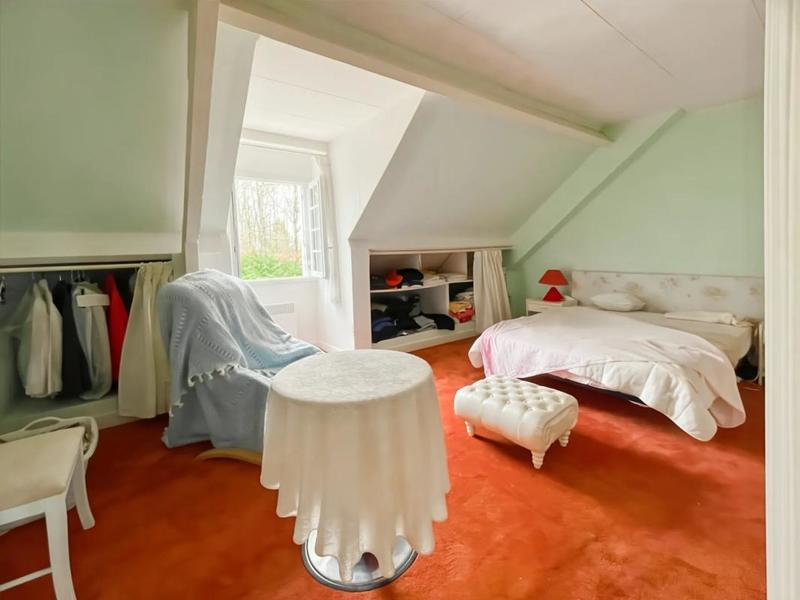 Maison - 146 m² - 6 pièces