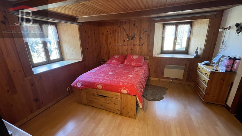 Maison - 319 m² - 5 pièces