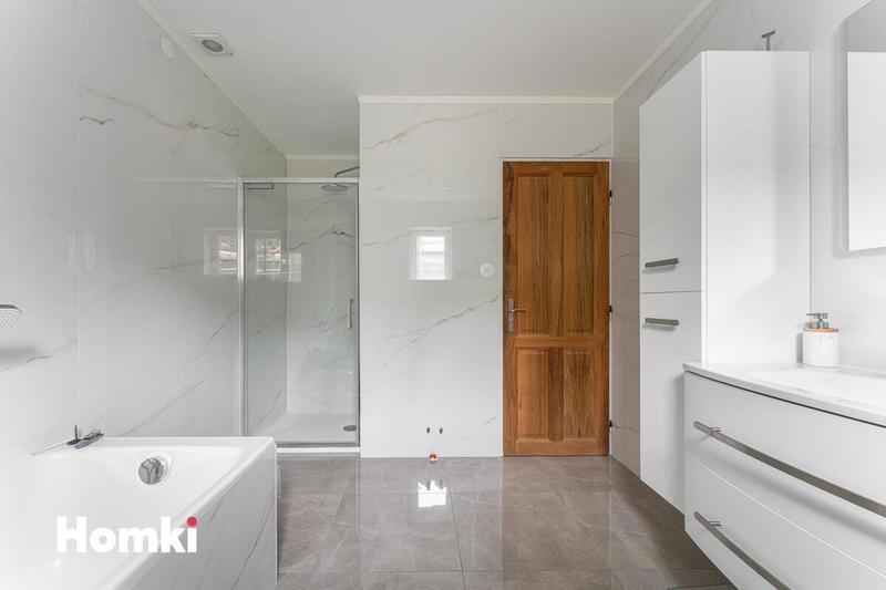 Villa - 210 m² - 6 pièces