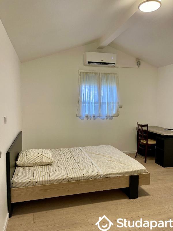 Chambre - 16 m² - 1 pièce