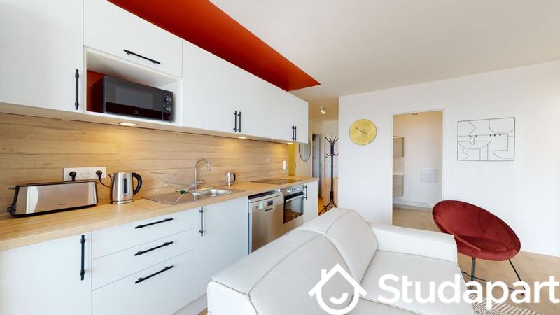 Chambre - 82 m² - 1 pièce