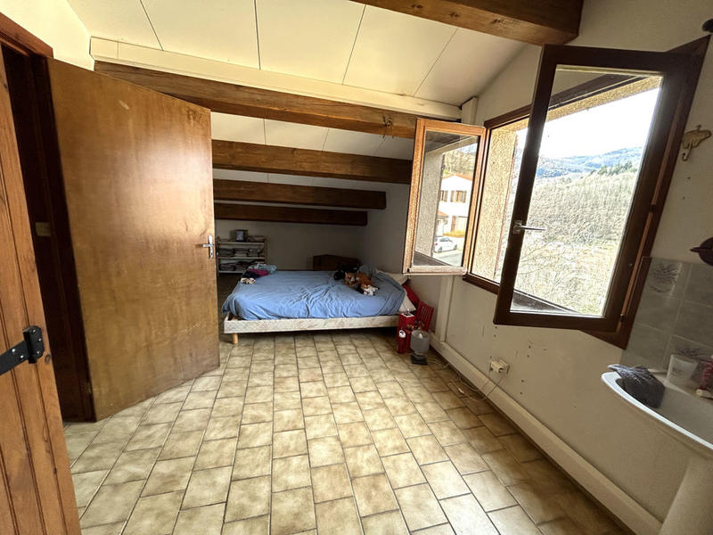 Maison - 133 m² - 6 pièces