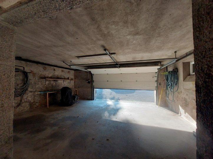 Maison - 217 m² - 10 pièces