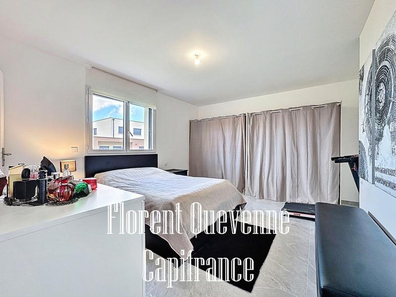 Maison - 166 m² - 6 pièces