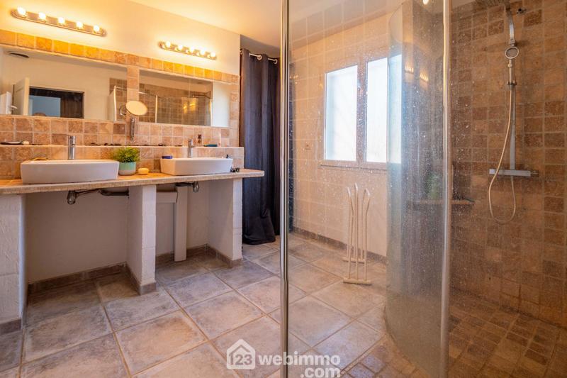 Villa - 152 m² - 5 pièces