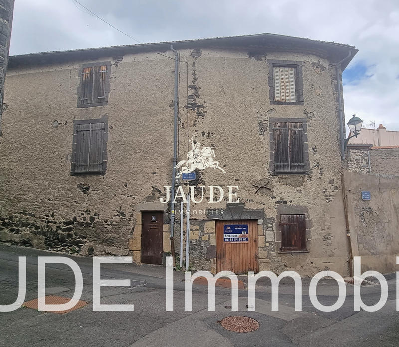 Maison de village - 100 m² - 4 pièces