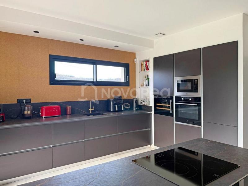 Maison - 149 m² - 6 pièces