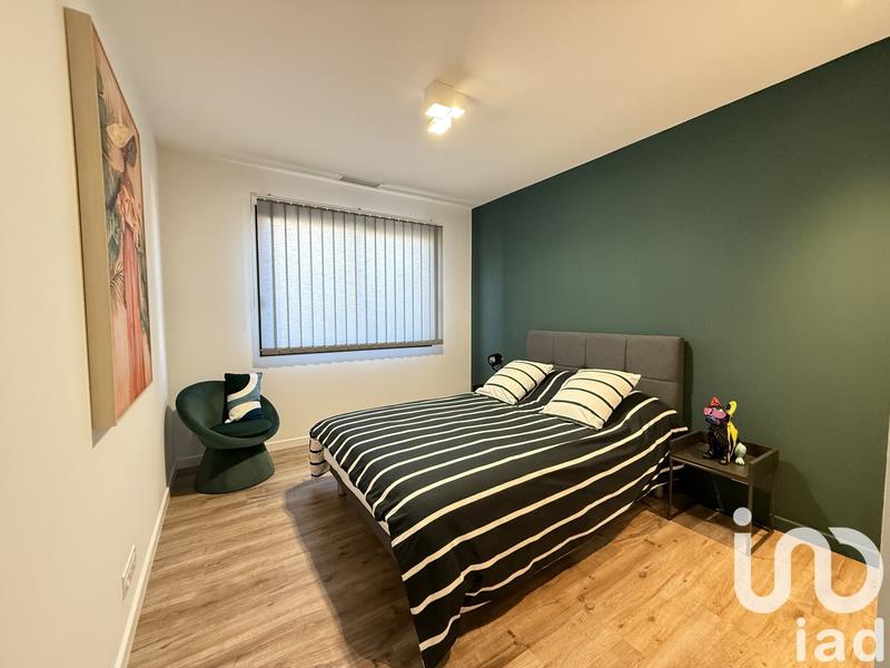 Maison - 219 m² - 5 pièces