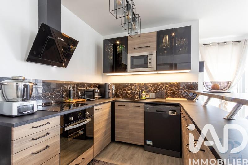 Appartement - 92 m² - 4 pièces